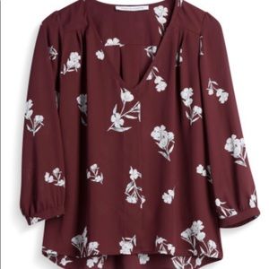 Collective Concepts V-Neck Blouse